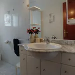Apartment Lg Downtown *